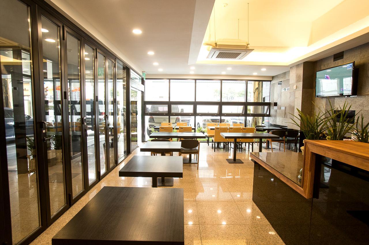 Major Hotel 2 Jeju Buitenkant foto